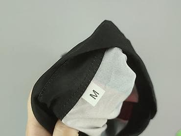 Women's Clothing: Women`s shirt, size M — 4