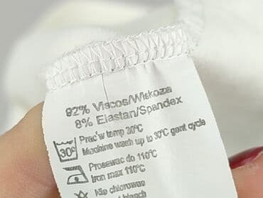 stradivarius podkoszulki damskie: T-shirt damski, rozmiar S — 4