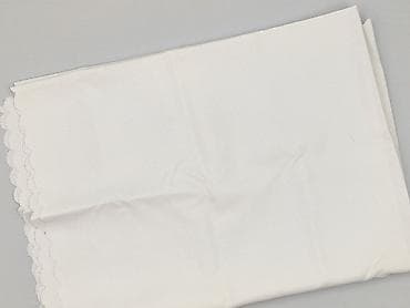 Obrus 160 x 109, kolor - Biały, stan - Bardzo dobry