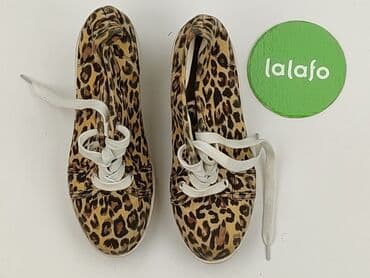 czarna sukienka i białe trampki: Sneakersy damskie, rozmiar 38 — 2