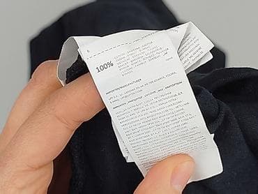 hot topic: Women`s T-shirt, size 2XS — 5