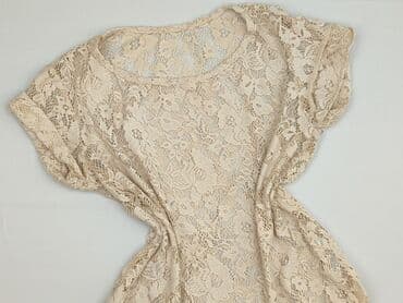 bluzki koronka allegro: T-shirt damski, rozmiar S — 1