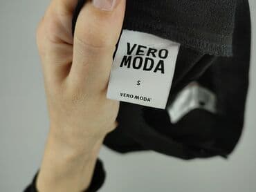 krótkie spodenki i nogi z cellulitem: Vero Moda, Szorty damskie, S — 4
