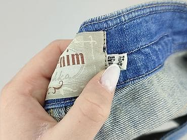 spodenki cleve: Bershka, Szorty damskie, rozmiar XS — 4