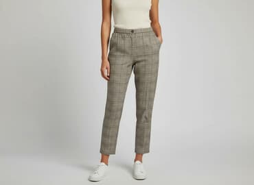 PULL&BEAR, Spodnie materiałowe damskie, rozmiar M w lalafo.pl PULL&BEAR, Spodnie materiałowe damskie, rozmiar M