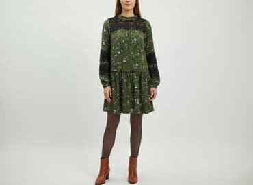 sukienki od projektantów: Sukienka damska, rozmiar M — 7