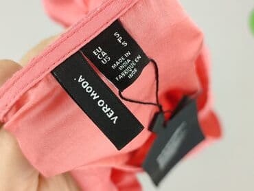 krótkie spodenki i marynarka: Vero Moda, Bluzka damska, rozmiar S — 4