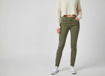 spodnie moro cargo bershka: Bershka, Jeansy damskie, rozmiar M — 7