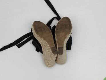 buty na koturnie z futerkiem: Sandały damskie, rozmiar 41 — 7