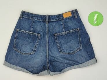 pull and bear obuwie: Bershka, Szorty damskie, rozmiar M — 3