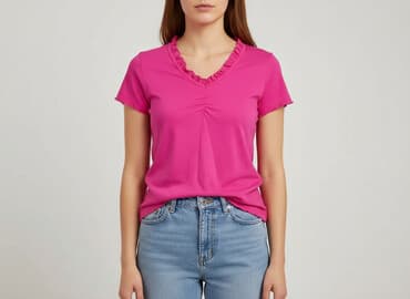 obcisłe koszulki: T-shirt damski, rozmiar S — 1