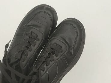 czarna sukienka i białe trampki: Sneakersy damskie, rozmiar 37 — 7