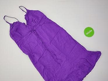 Women: Women`s dress, size M — 2
