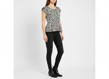 bluzy z motywem zwierzęcym: Women`s T-shirt, size L — 1