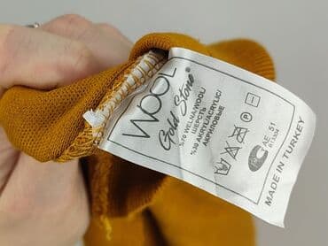 czy akryl jest dobry na sweter: Turtleneck, 2XL (EU 44), condition - Good — 5
