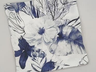 PL - Pillowcase, 40 x 40, color - White, condition - Very good at lalafo.pl PL - Pillowcase, 40 x 40, color - White, condition - Very good