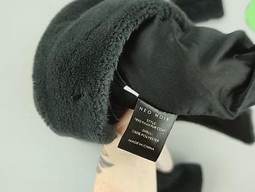 kożuszek reserved: Neo Noir, Шуба, розмір XS на lalafo.pl — 4 kożuszek reserved: Neo Noir, Шуба, розмір XS — 4