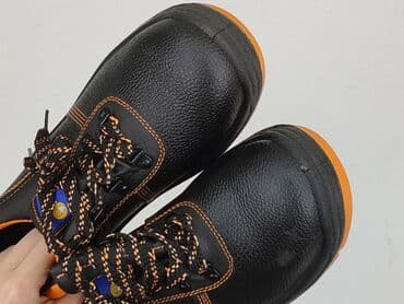 Жінкам: 40 — 5