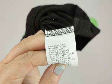 t shirty z czerwonem napisem: Women`s T-shirt, size S (EU 36) — 4