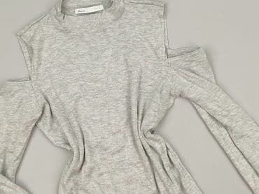 sweter open shoulder: Women's blouse, size M — 1