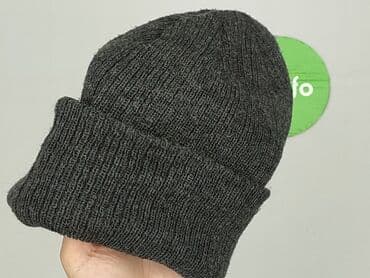 Hats and caps: Cap, Male, condition - Very good — 6