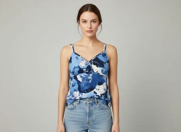 bluzki na wiosnę damskie: Women's blouse, size S — 1