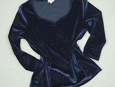 Blouses and shirts: Un Jour Ailleurs, Women's blouse, size S — 1