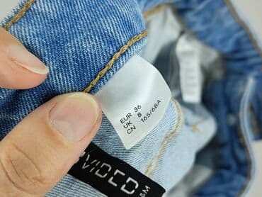 hm krótkie spodenki czarne: H&M, Szorty damskie, rozmiar S — 4