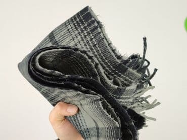 h: Scarf, Male, condition - Very good — 4
