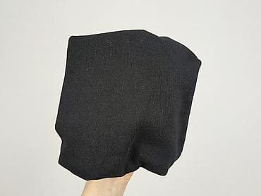 czarne t shirty basic: Mohito, Top damski, rozmiar XS — 7