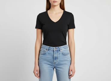 czarne t shirty w serek damskie: H&M, T-shirt damski, rozmiar XS — 7