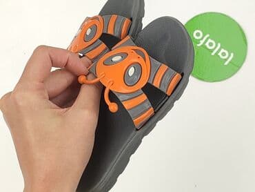 kapcie klapki dla dzieci: Klapki 27, Używany — 6