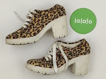 czarna sukienka i białe trampki: Sneakersy damskie, rozmiar 38 — 3