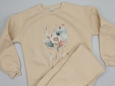 Домашній жіночий костюм, S на lalafo.pl Домашній жіночий костюм, S