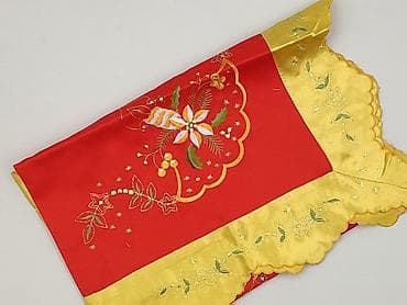PL - Tablecloth 74 x 72, color - Red, condition - Perfect at lalafo.pl PL - Tablecloth 74 x 72, color - Red, condition - Perfect