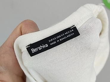 pull and bear polonia: Bershka, T-shirt damski, rozmiar XS — 5