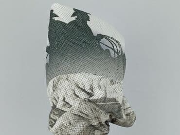 ubrania w krowie łaty: Bluza damska
, rozmiar M — 7