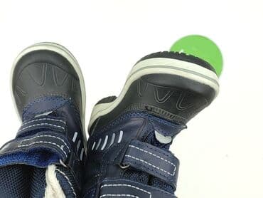 ccc klapki z zakrytymi palcami: Śniegowce, S.Oliver Red Label, 20, stan - Bardzo dobry — 6