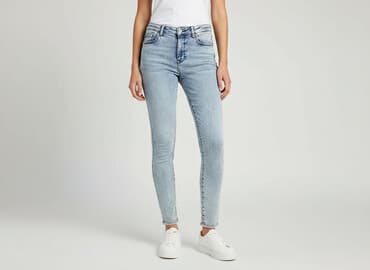 szerokie spodnie jeansowe bershka: Bershka, Jeansy damskie, rozmiar XS — 7