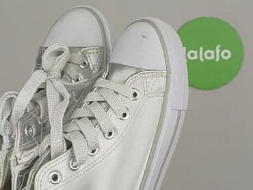 sandały markowe wyprzedaż: Trampki 32, Nowy — 5