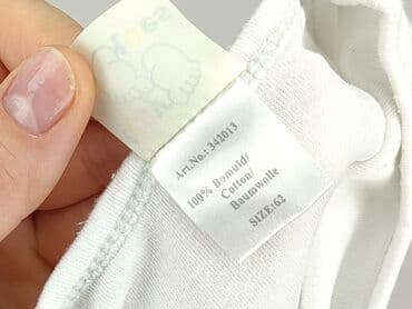 ubrania dla dzieci c a: Body, 1-3 months, 
condition - Very good — 5