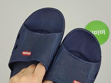 ala crocs: Klapki męskie, rozmiar 43 — 5