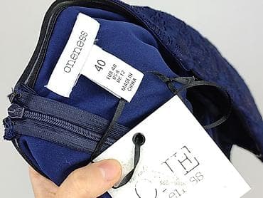 Сукні: Сукня жіноча, розмір L — 4