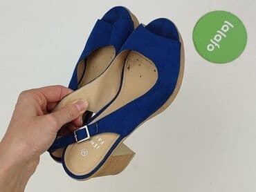 jakie buty do srebrnej sukienki: Sandały damskie, 37 — 5