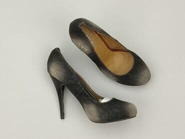 buty z hello kitty na wysokiej podeszwie: Лофери та туфлі жіночі, розмір 39 — 1