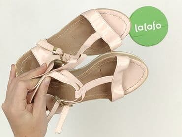 sandały koturna ccc: Sandals for women, size 37 — 4