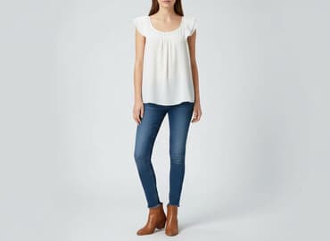 Women's blouse, size M