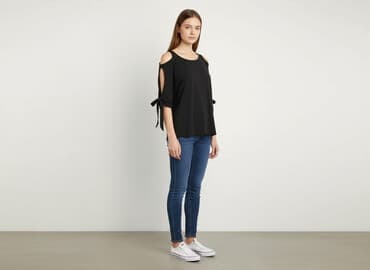 czarne bluzki dekolt v: F&F, Bluzka damska, rozmiar S — 6