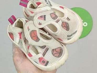 buty alexandra mcqueena: Взуття для немовлят, 15 і менше, стан - Дуже гарний на lalafo.pl — 5 buty alexandra mcqueena: Взуття для немовлят, 15 і менше, стан - Дуже гарний — 5