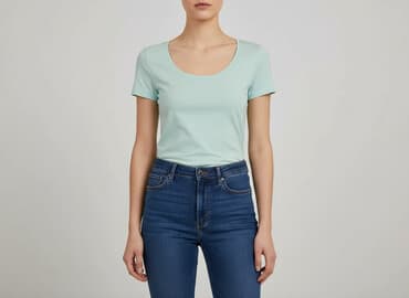 koszule używane: T-shirt damski, rozmiar S — 5